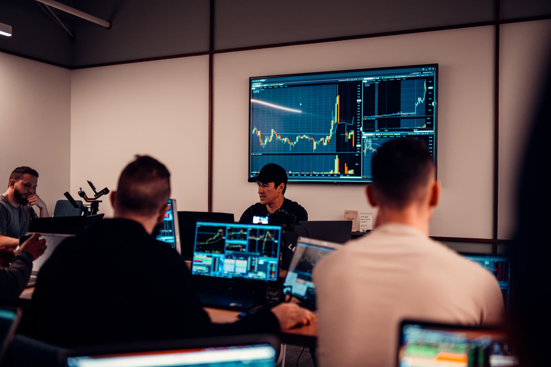 Roland trading live in the Wolfpack room